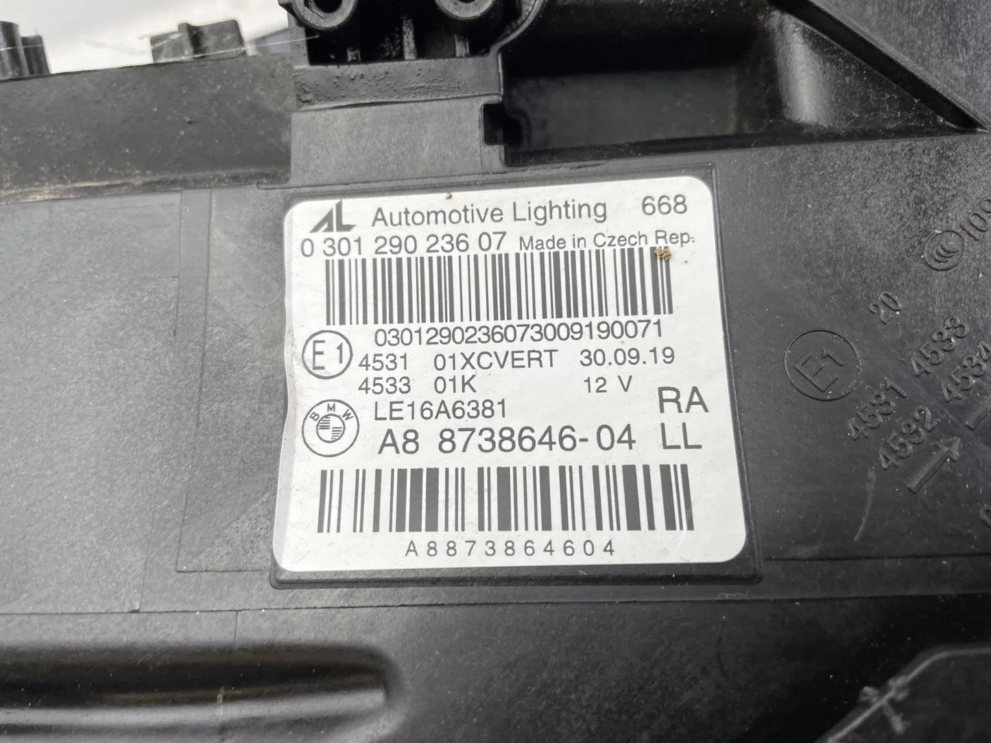 Original BMW 2er F44 F45 F46 LED Scheinwerfer rechts 8738646