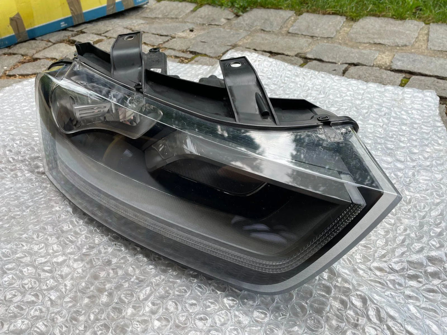 Original Audi Q3 8U Scheinwerfer rechts 8U0941004 M