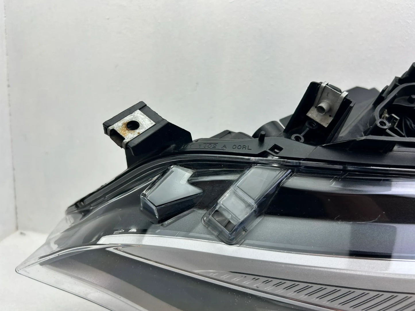 FRONTSCHEINWERFER LINKS VORNE 8738685