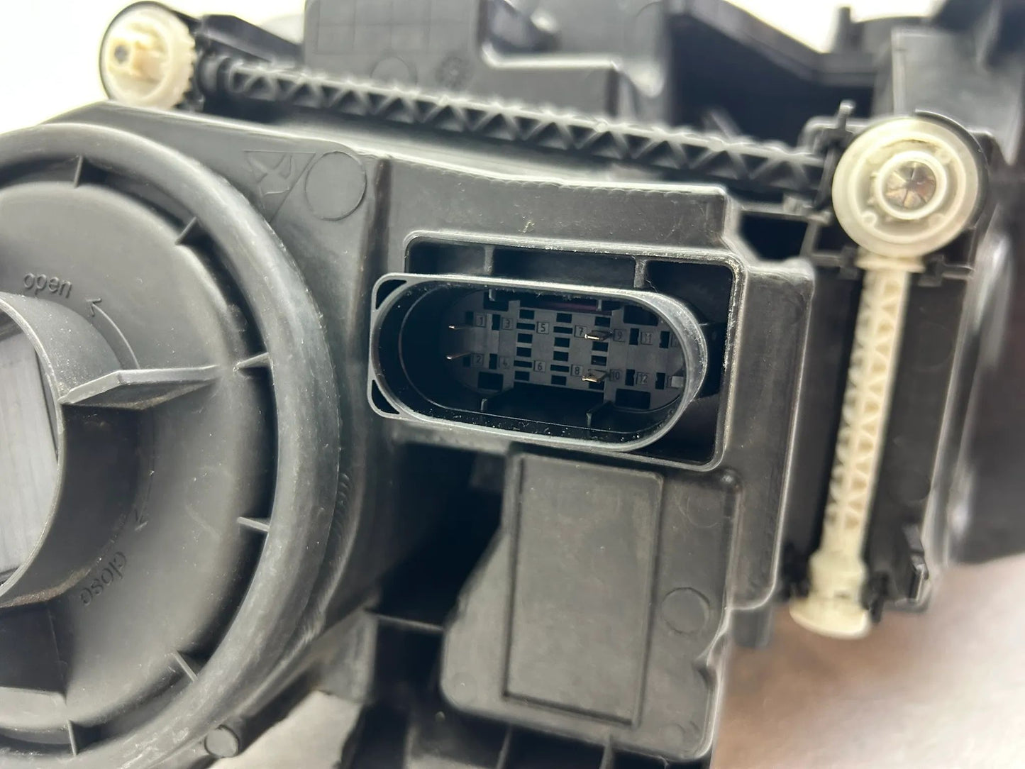 Original Mercedes GLE W167 LED Scheinwerfer rechts A1679069604
