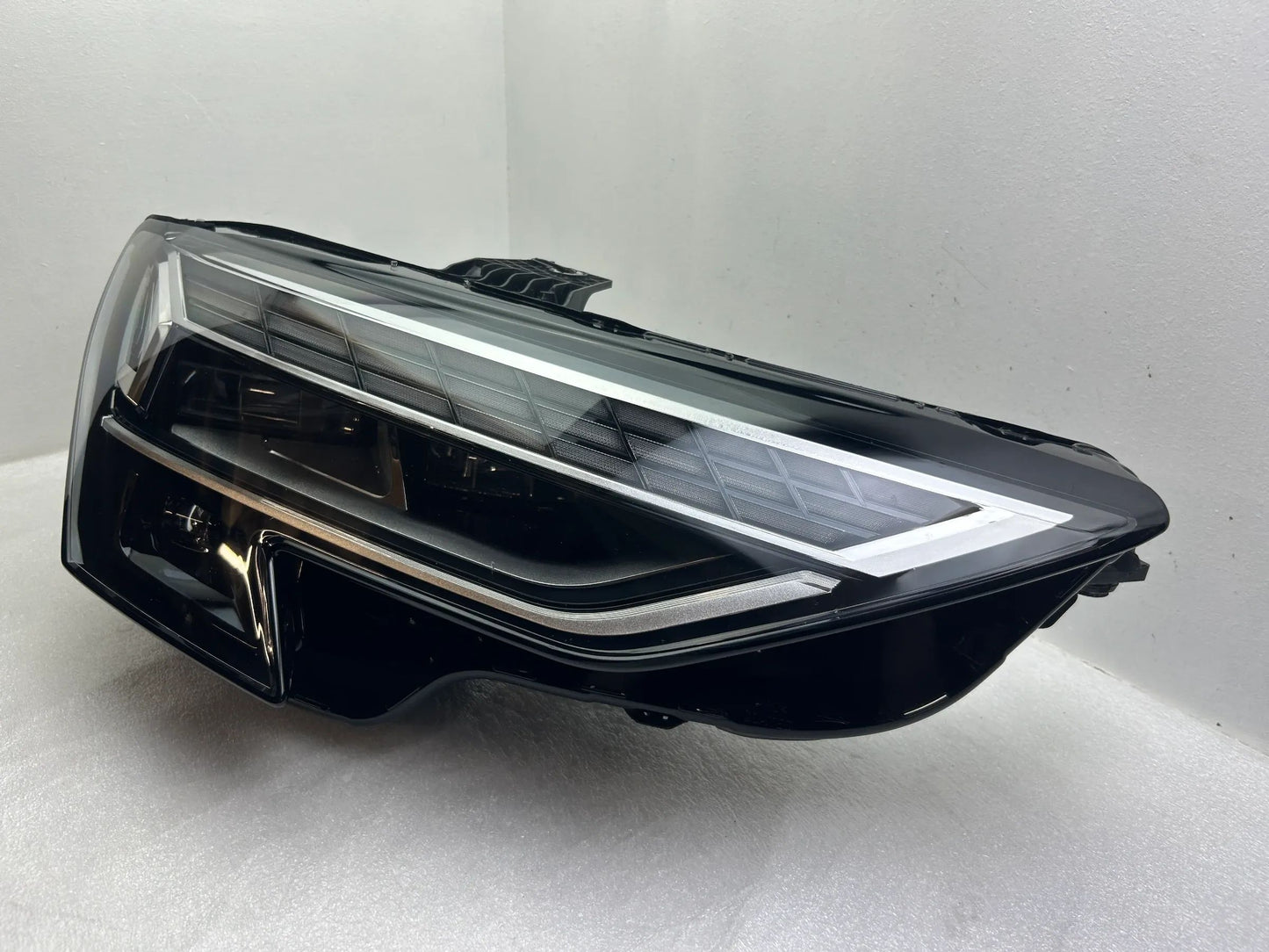 Audi A3 RS3 8Y LED Scheinwerfer links recht 8Y0941033D 8Y0941034D
