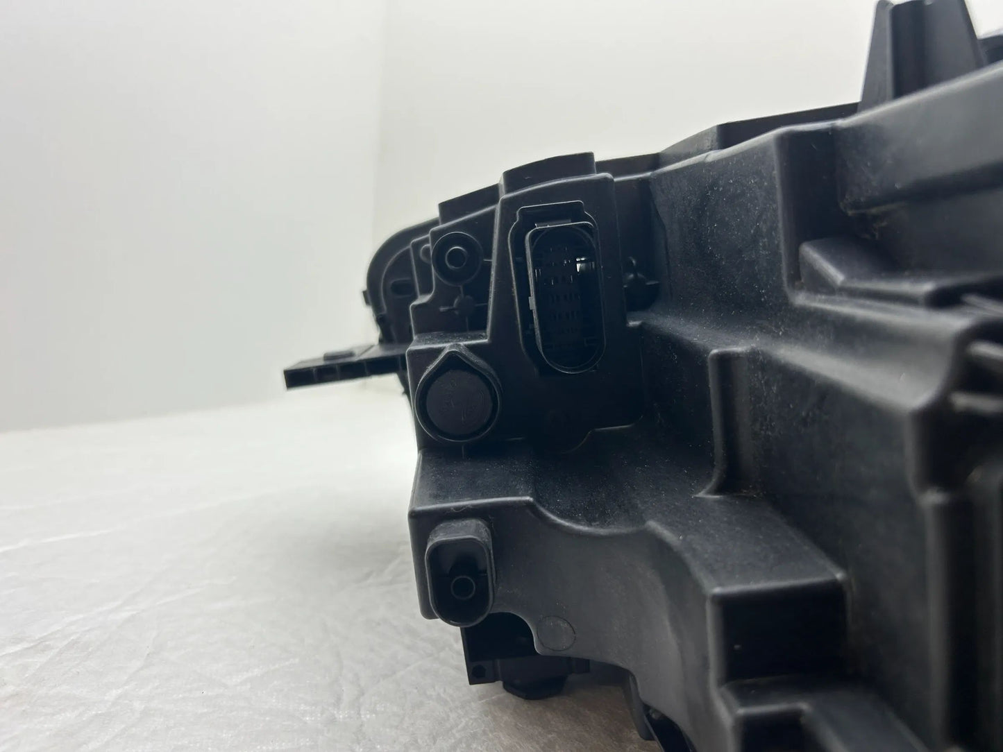 Original VW Caddy LED Scheinwerfer links 2K8941035AA