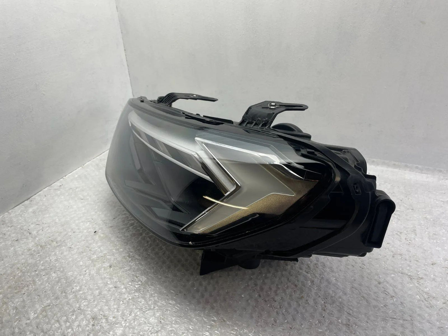 Original Audi A1 82A LED Scheinwerfer links 82A941033D