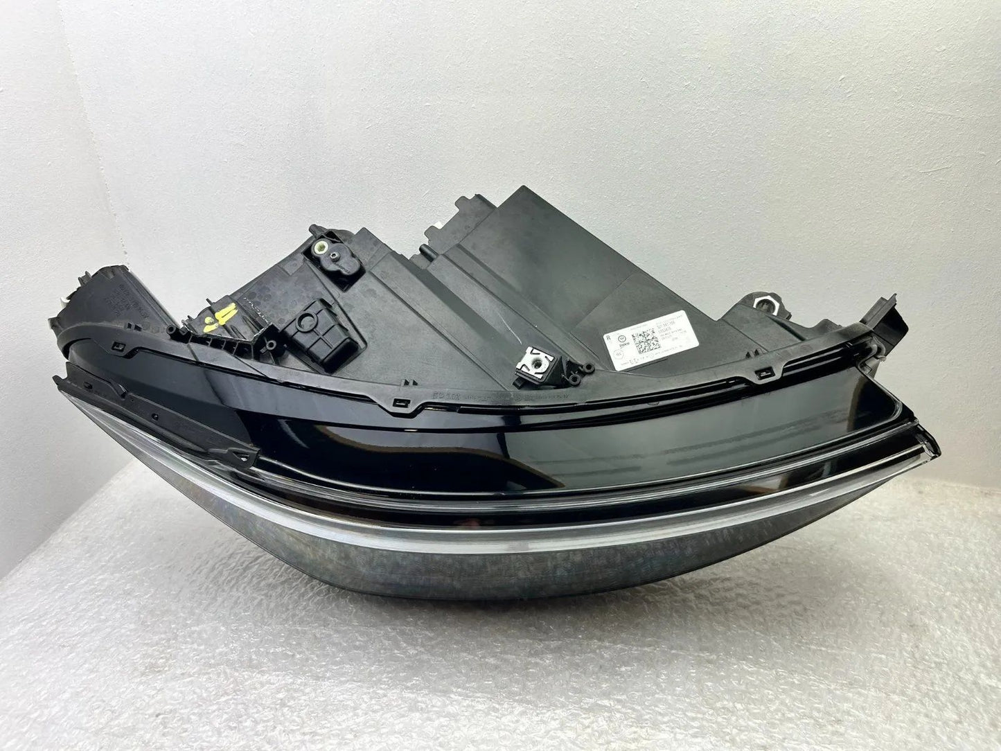 Original VW Passat B9 LED Scheinwerfer rechts 3J1941006