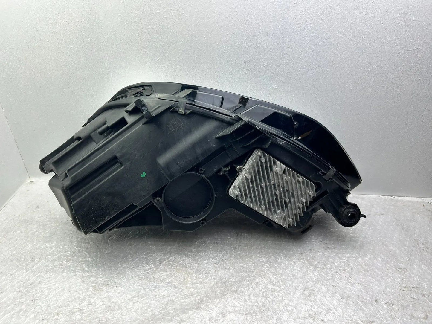Original Audi A4 B9 8W LED Scheinwerfer rechts 8W0941036E
