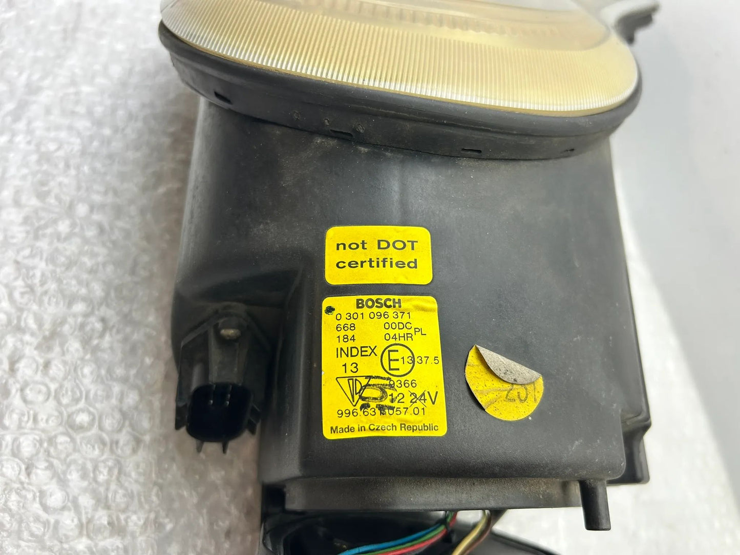Porsche 911 996 Xenon Scheinwerfer links 99663105701 DEFEKT