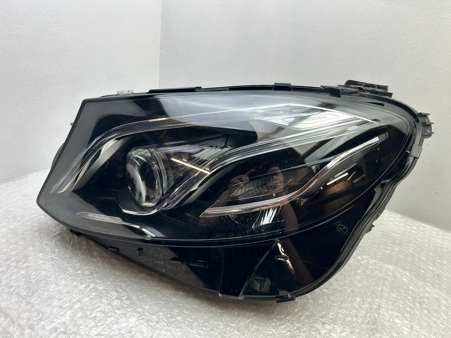 Original Mercedes W213 LED Scheinwerfer links A2139064704