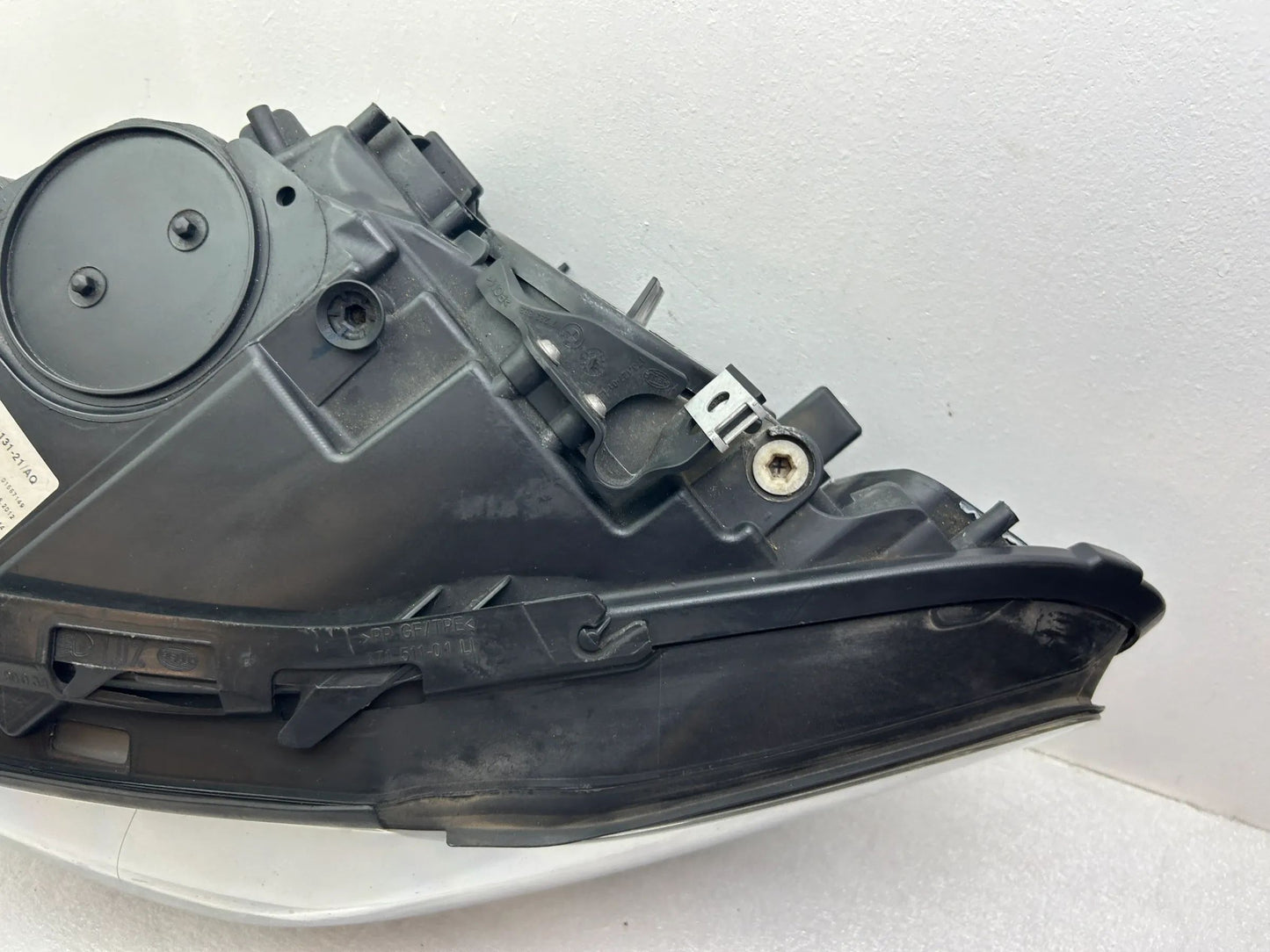 BMW 5er F10 F11 Xenon Scheinwerfer links 7271911 7203245