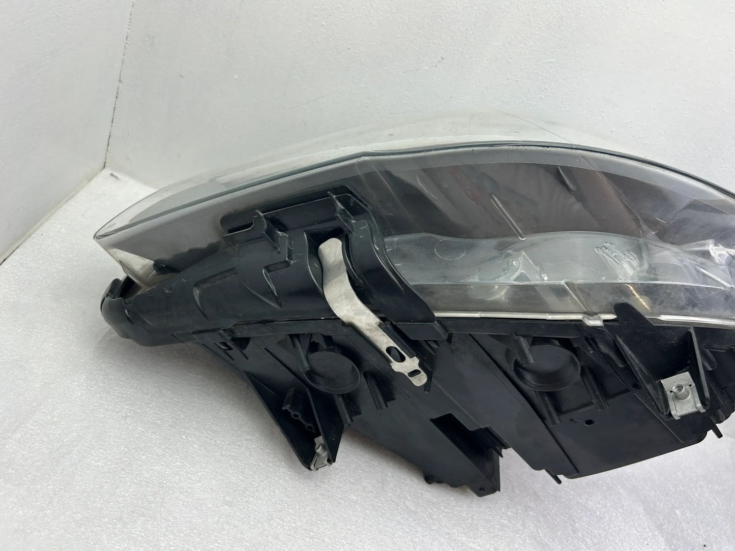 Original BMW 5er F10 F11 Xenon Scheinwerfer links 7203239