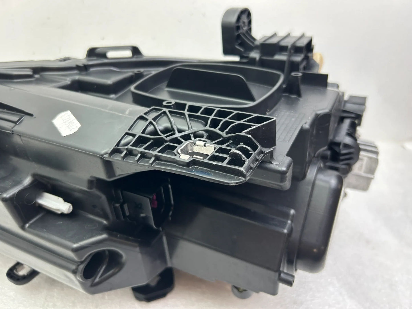 Original Audi Q2 81A LED Scheinwerfer links 81A941011C