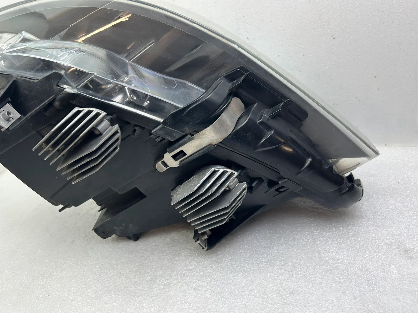 BMW 5er F10 F11 Xenon Kurvenlicht Scheinwerfer rechts 7203252