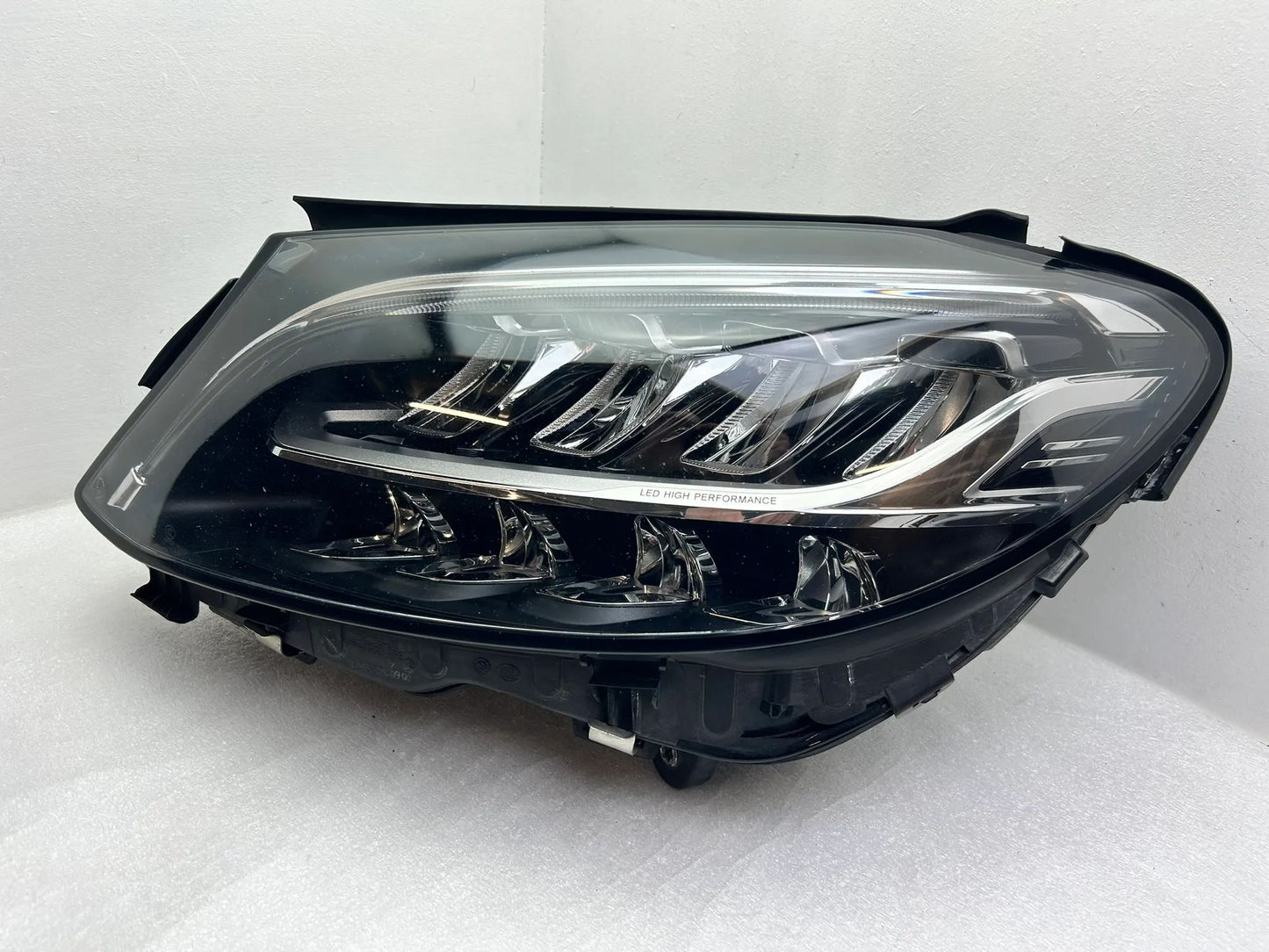 Mercedes C-Klasse W205 LED Scheinwerfer links A2059065906