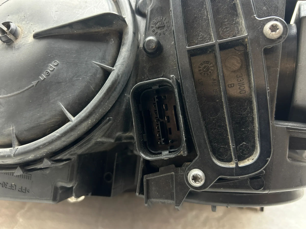 Original BMW 4er F32 F33 F36 LED Scheinwerfer rechts 7460620
