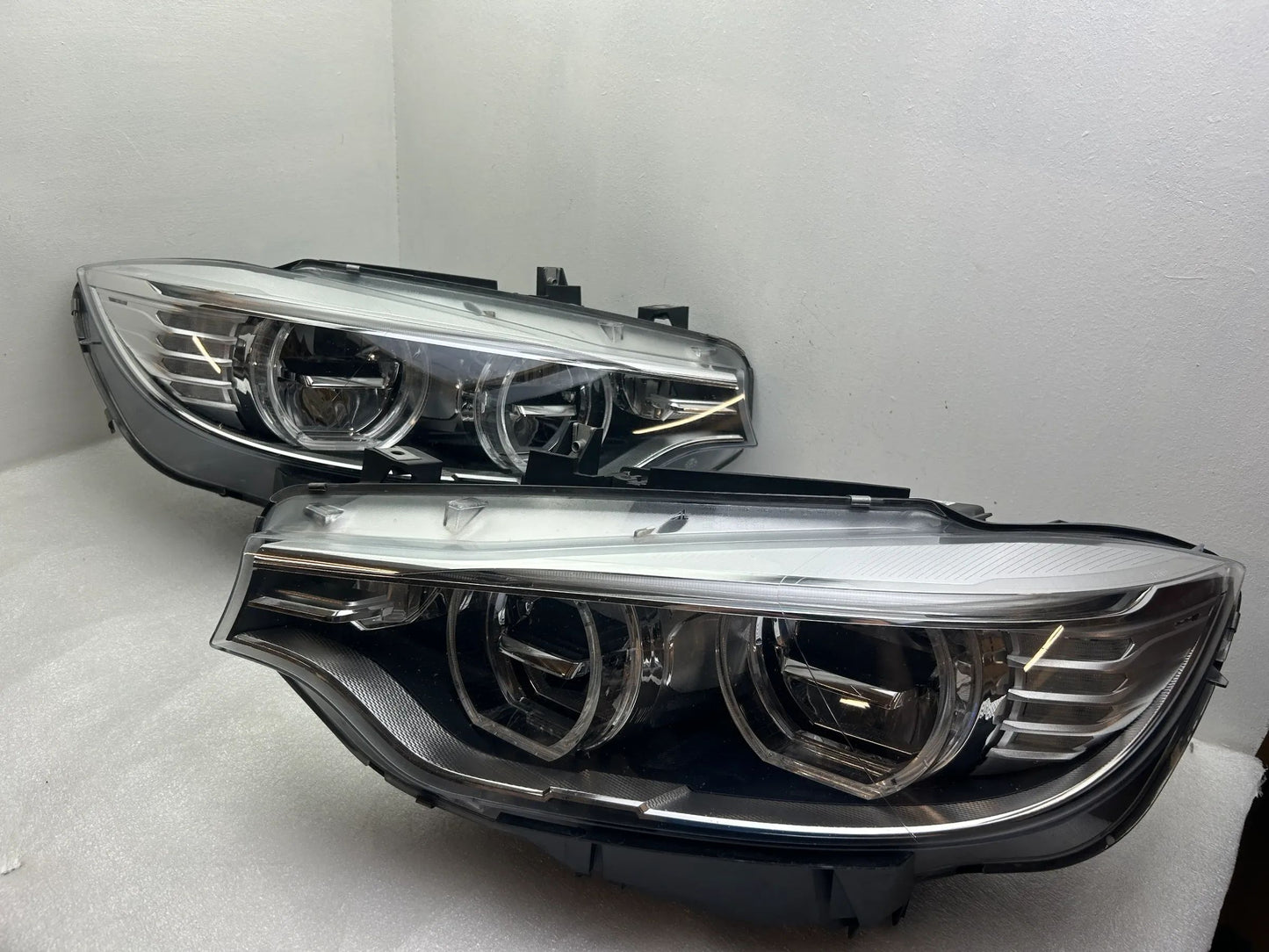 BMW 4er F32 F33 F36 LED Scheinwerfer links rechts 7399109 7399110