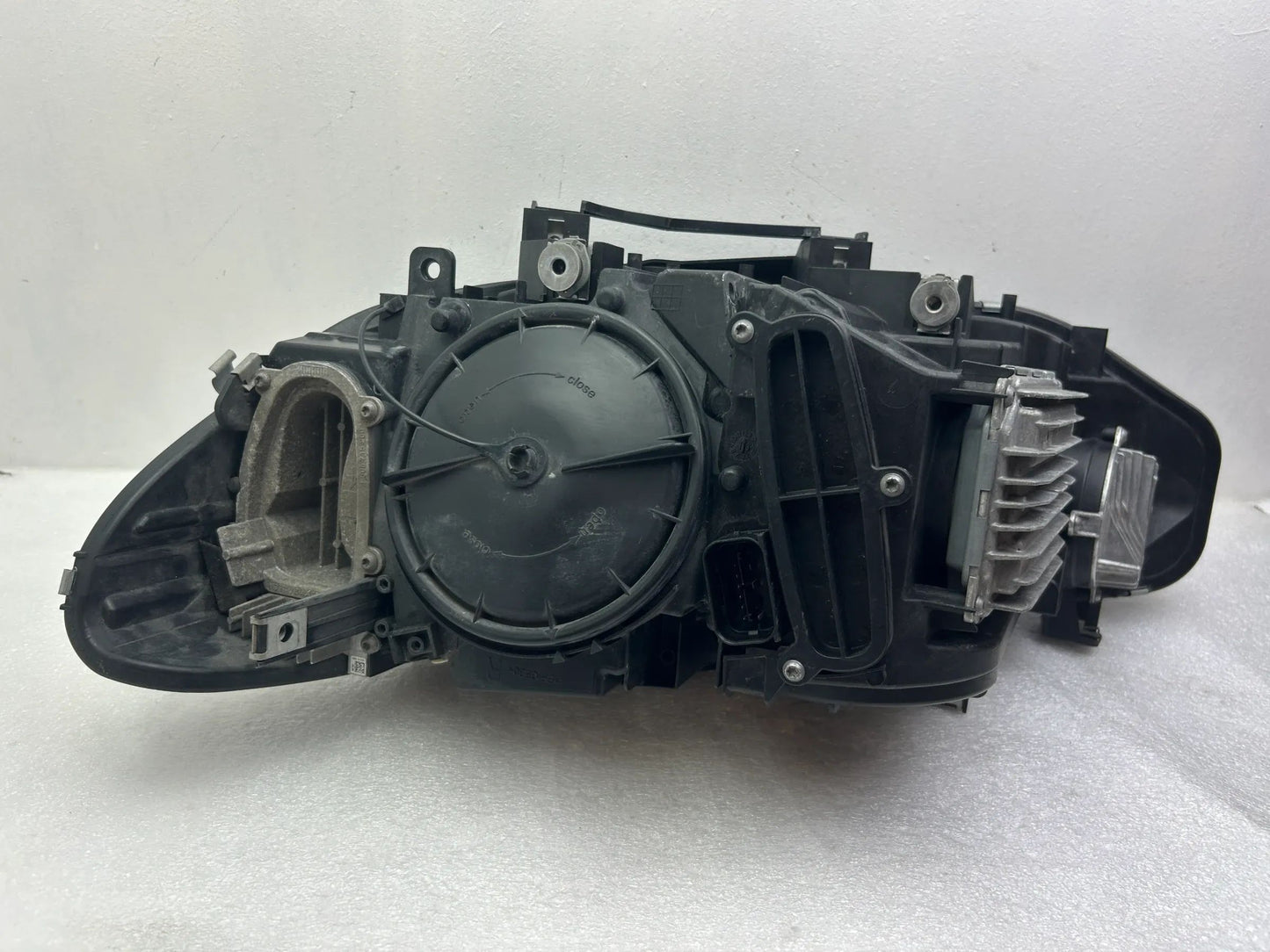 BMW 4er F32 F33 F36 LED Scheinwerfer rechts Steuergeräte 7399110