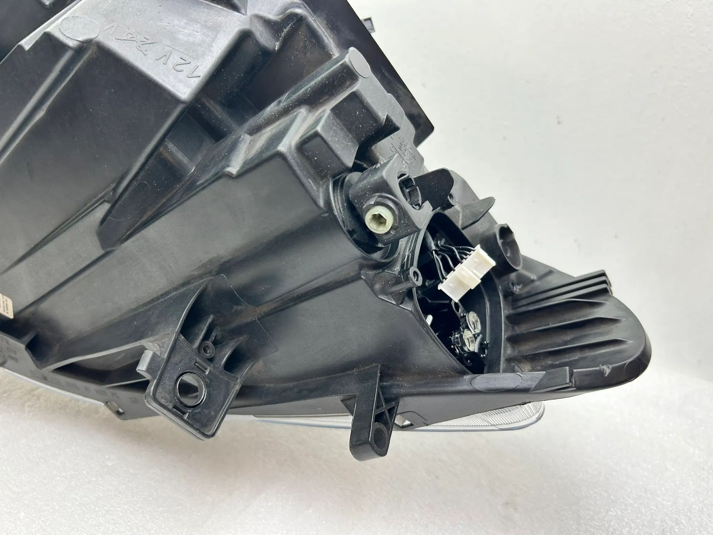 Mercedes Sprinter W910 W907 LED Scheinwerfer links A9109067100