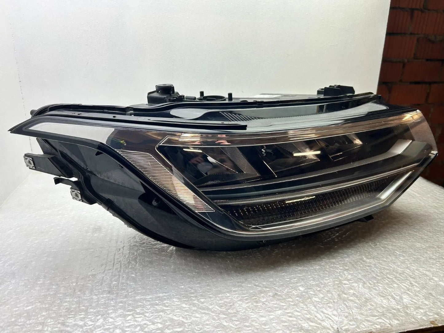 Original VW Tiguan Allspace LED Scheinwerfer rechts 5NN941036B