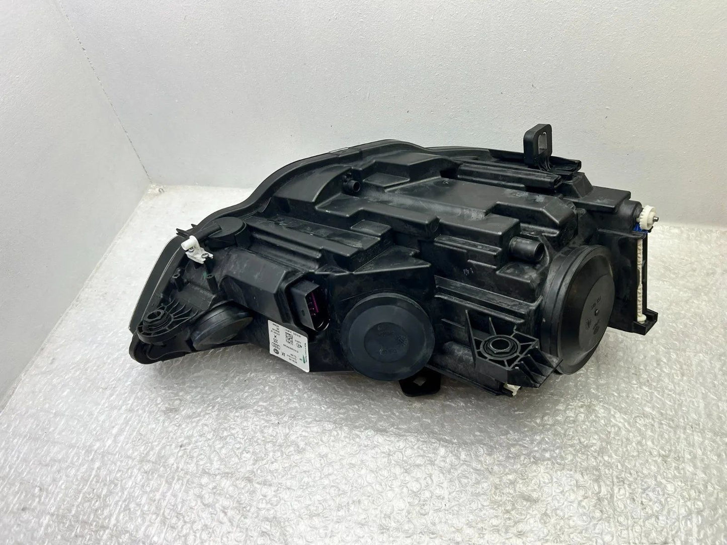 Original Audi A3 Scheinwerfer Frontscheinwerfer links 8V0941003