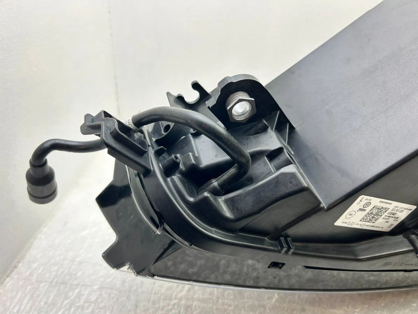 Original VW Passat B9 LED Scheinwerfer links 3J1941005