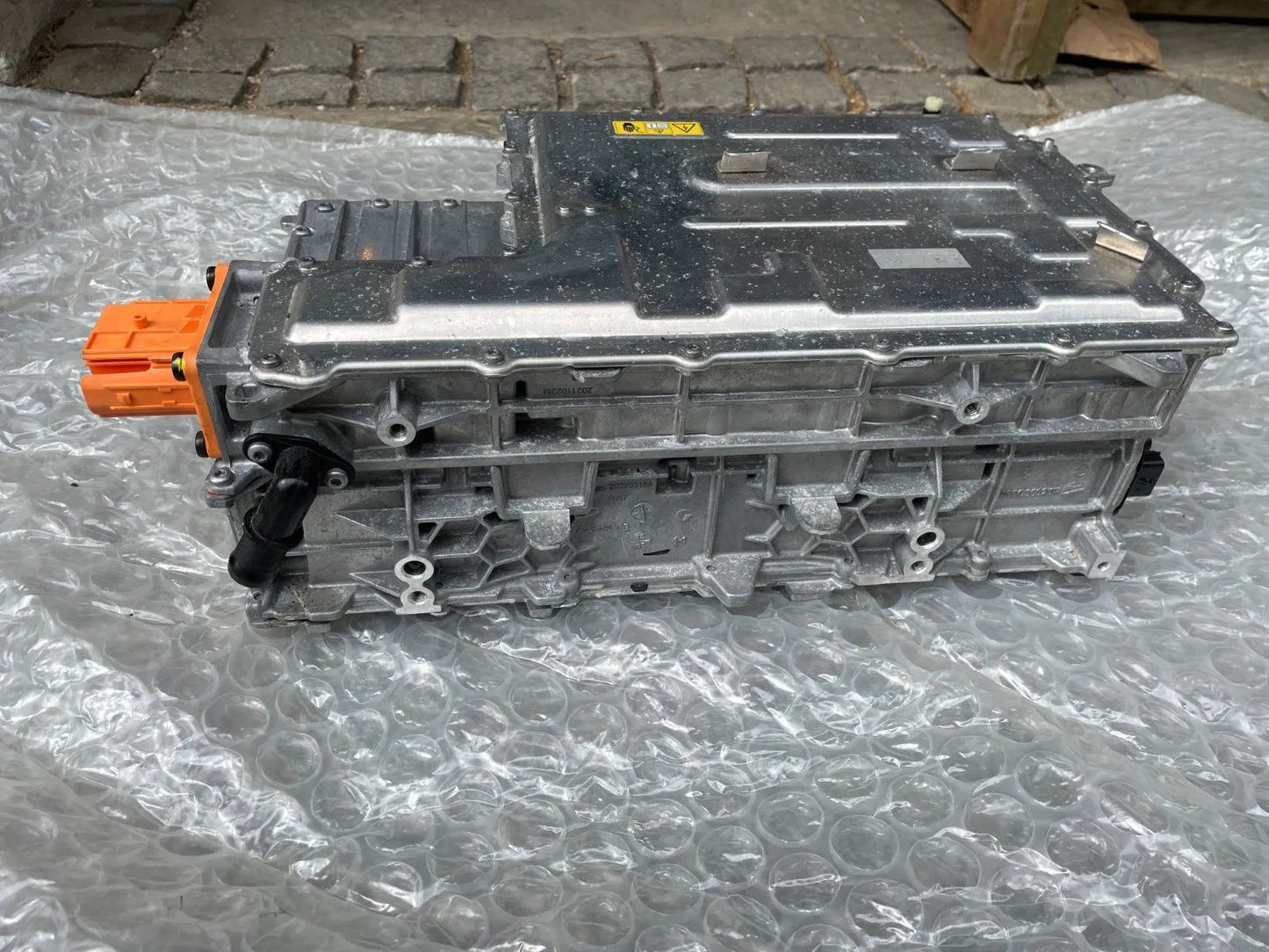 Renault Megane E-Tech Wechselrichter Konverter 296A04768R