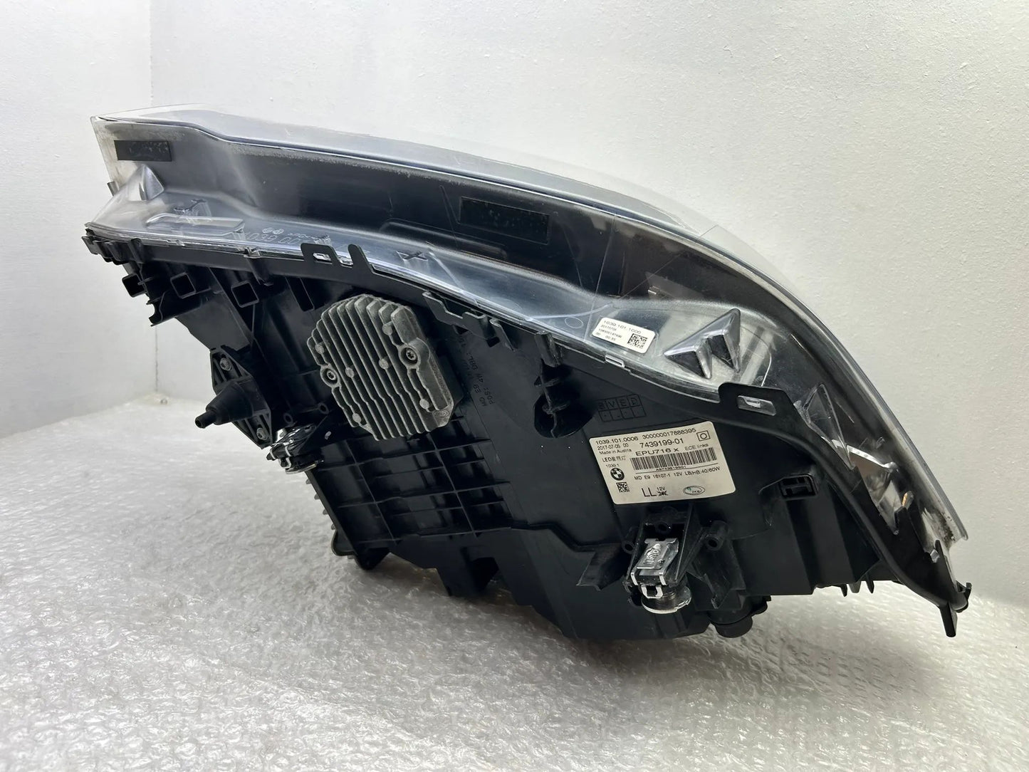 Original BMW 5er G30 G31 LED Scheinwerfer links 7439199