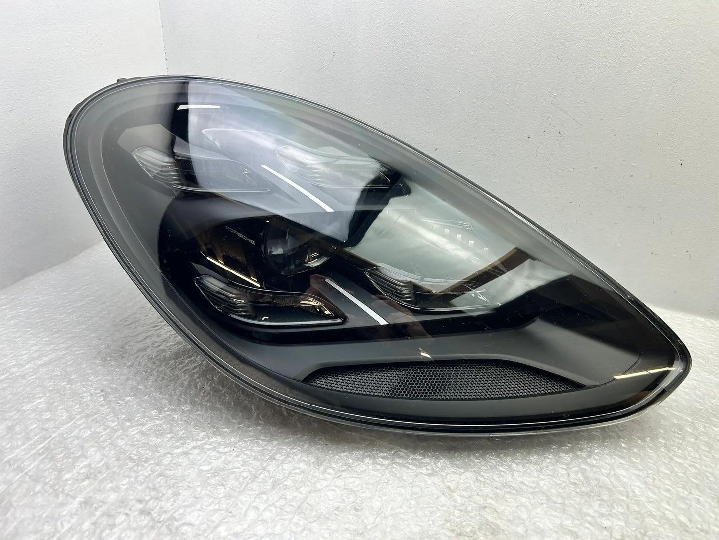 Porsche Panamera Matrix LED Scheinwerfer rechts 973941036