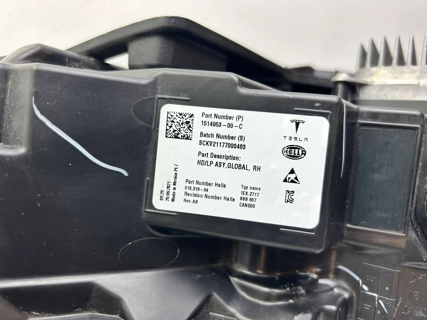 Original Tesla Model 3 Y LED Scheinwerfer rechts 1514953-00-C
