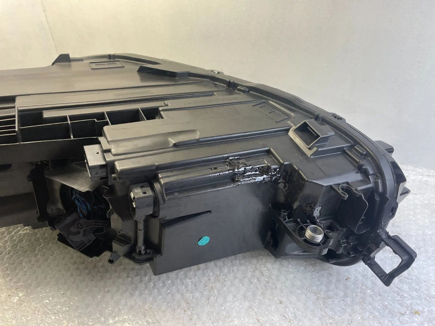 Original VW Passat 3J B9 IQ LED Scheinwerfer rechts 3J1941036