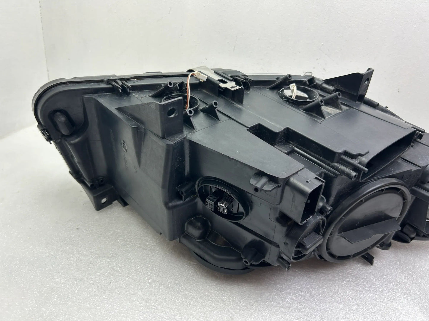 BMW 5er F10 F11 Xenon Kurvenlicht Scheinwerfer links 7203251