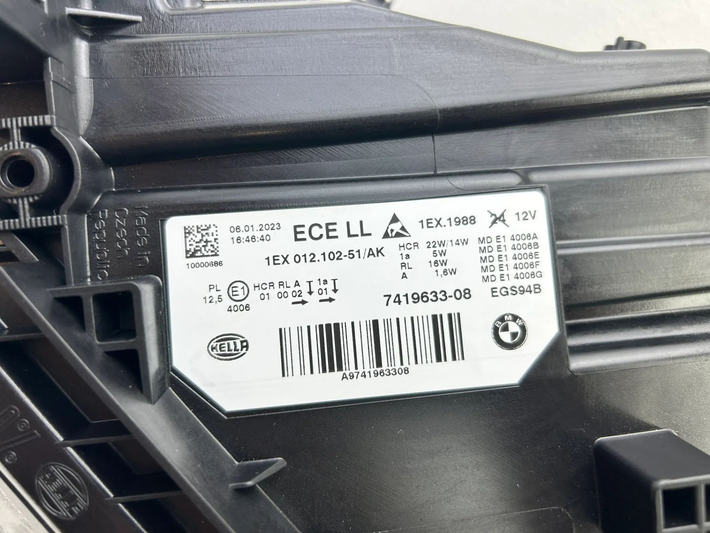 NEU Original BMW 3er F30 F31 LED LCI Scheinwerfer links 7419633