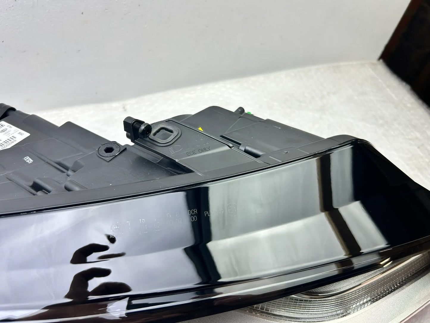 NEU Original Audi A8 4H Xenon Scheinwerfer rechts 4H0941030M