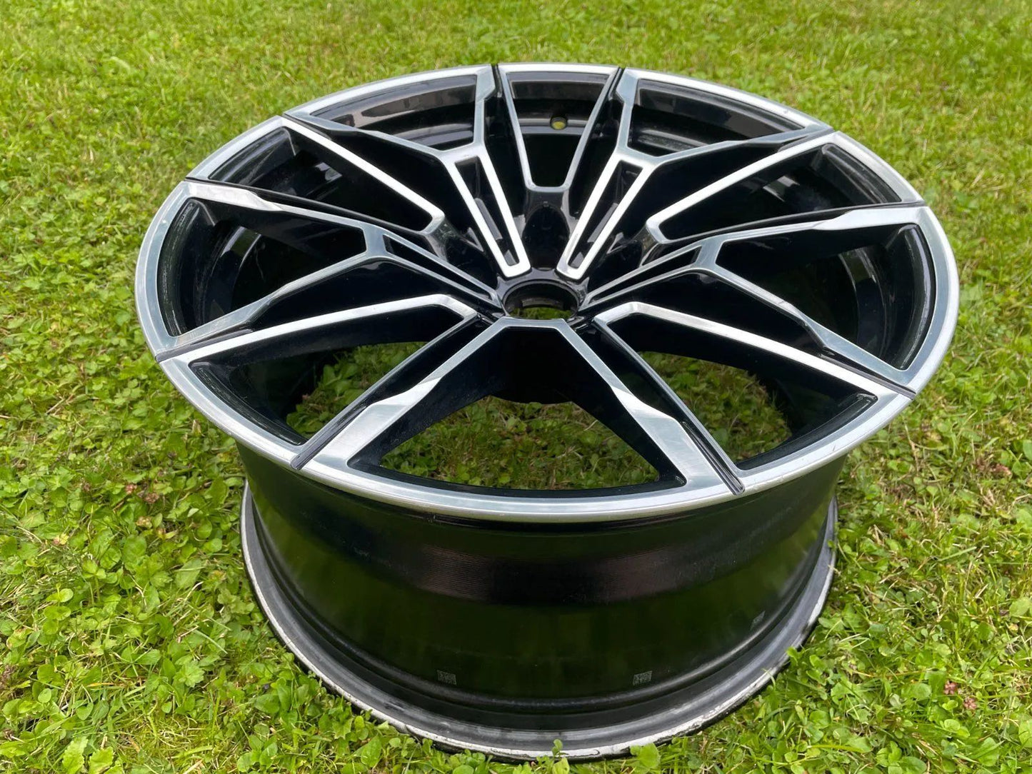 1x Original BMW M3 G80 M4 G82 G83 Alufelge 8093832 8093834