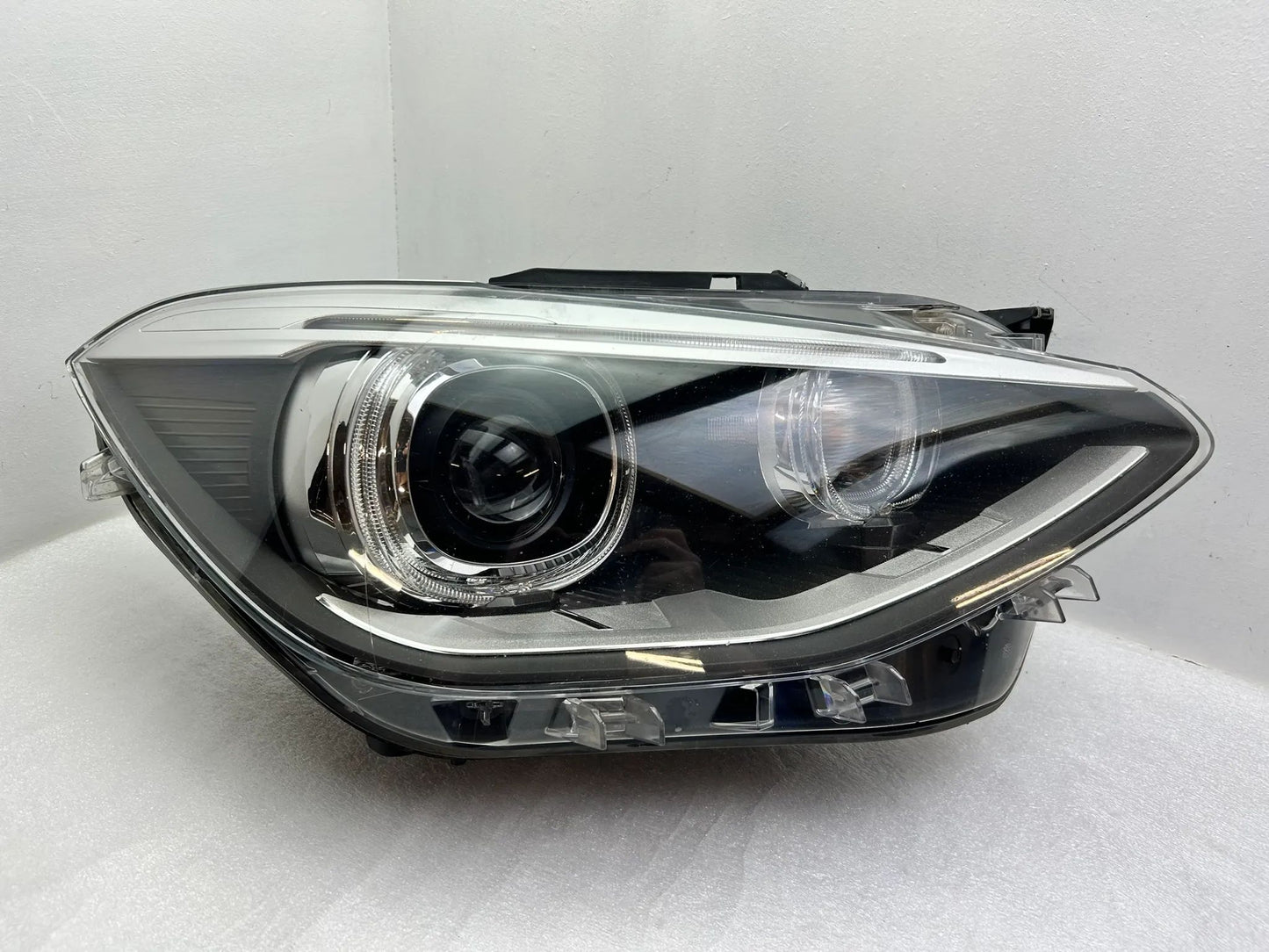 BMW 1er F20 F21 Xenon Scheinwerfer Dynamic rechts 7229680