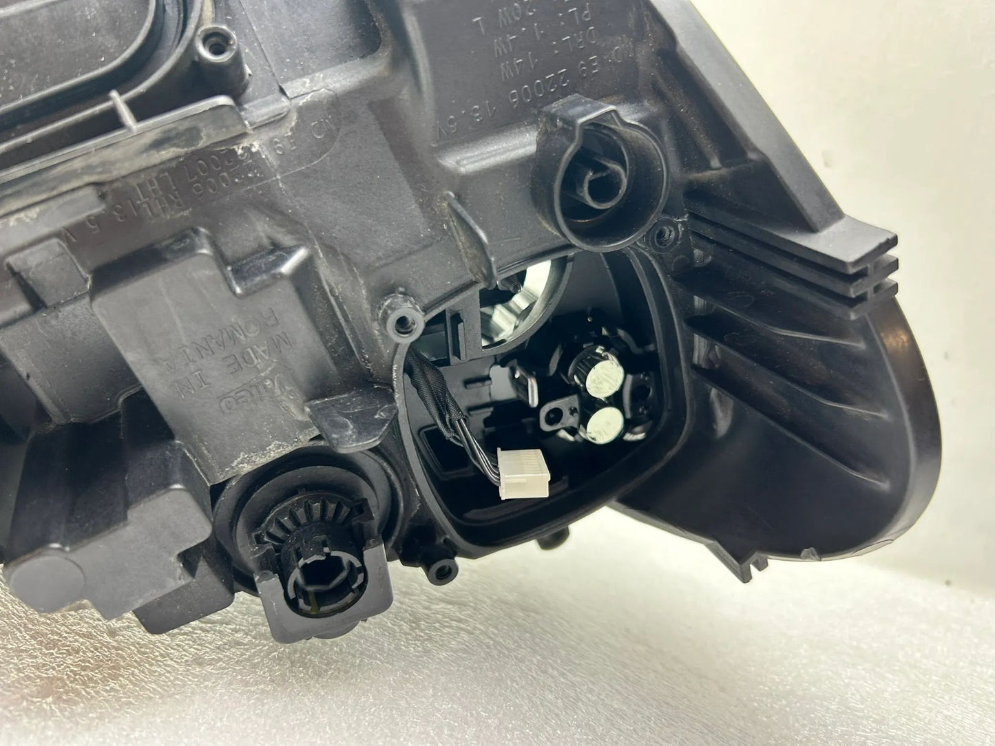 Mercedes Sprinter W910 W907 LED Scheinwerfer links A9109067100