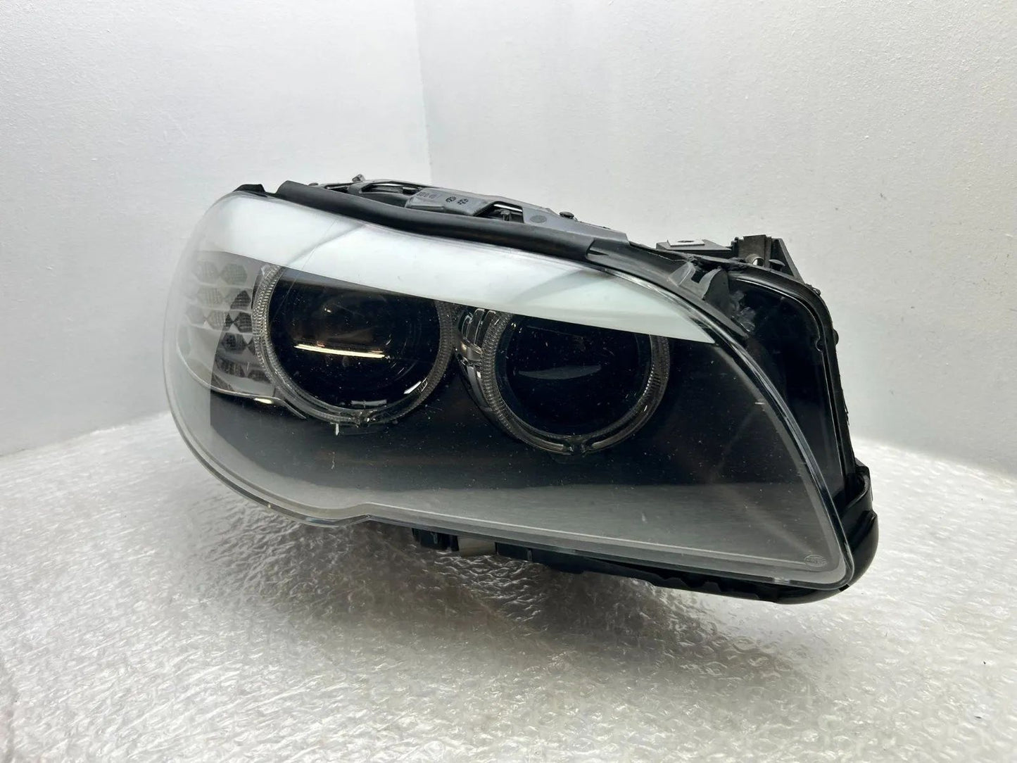 Original BMW 5er F10 F11 Xenon Scheinwerfer rechts 7203246