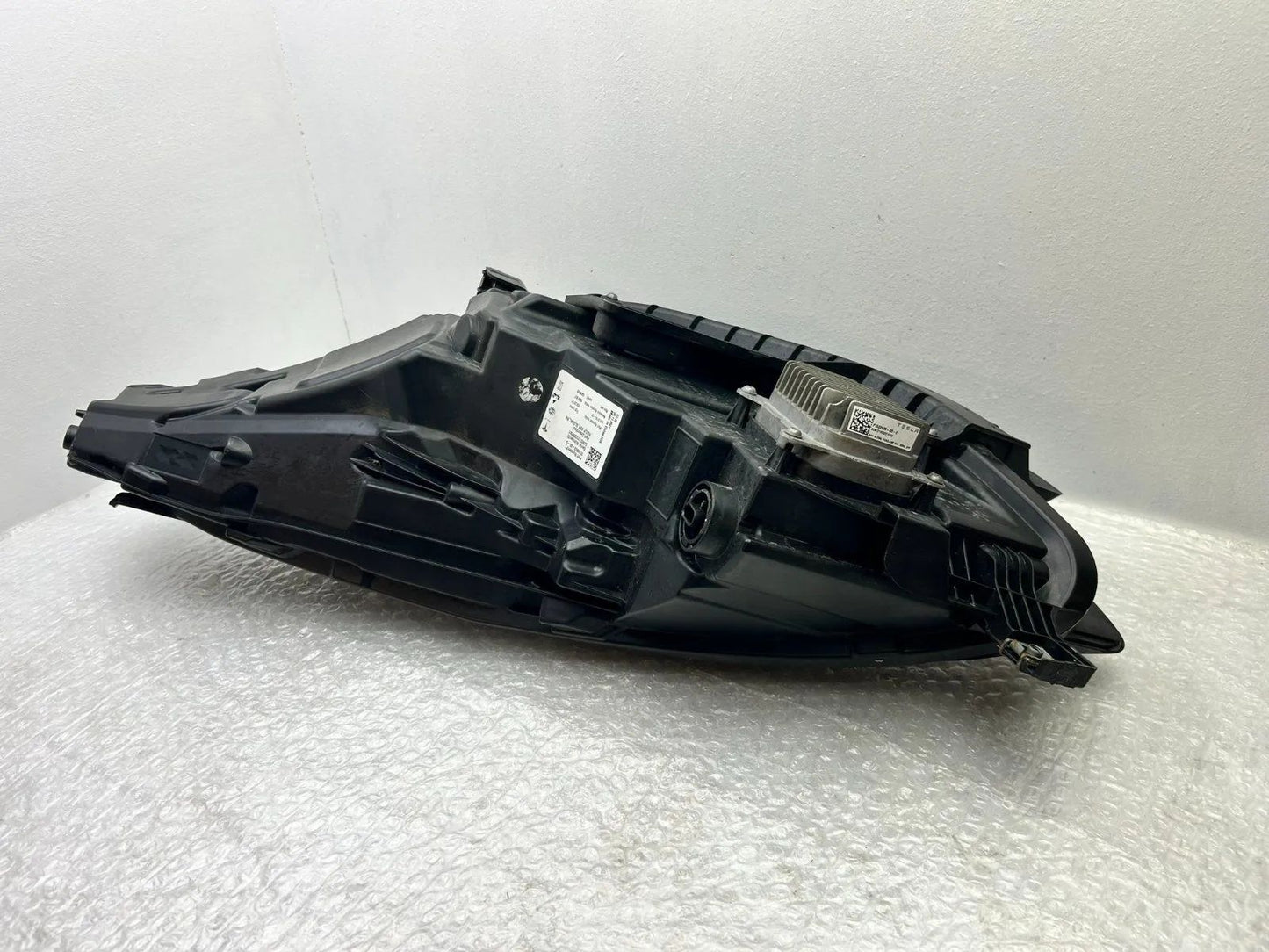 Original Tesla Model 3 LED Scheinwerfer rechts 1514953-00-D