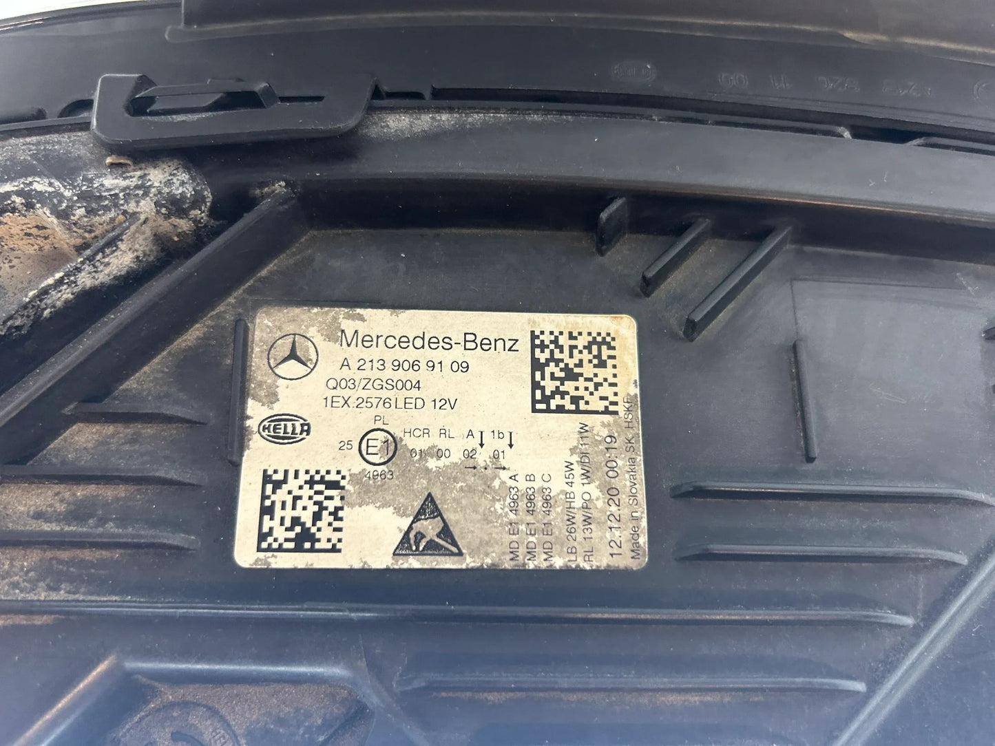 Original Mercedes W213 LED Scheinwerfer links A2139069109