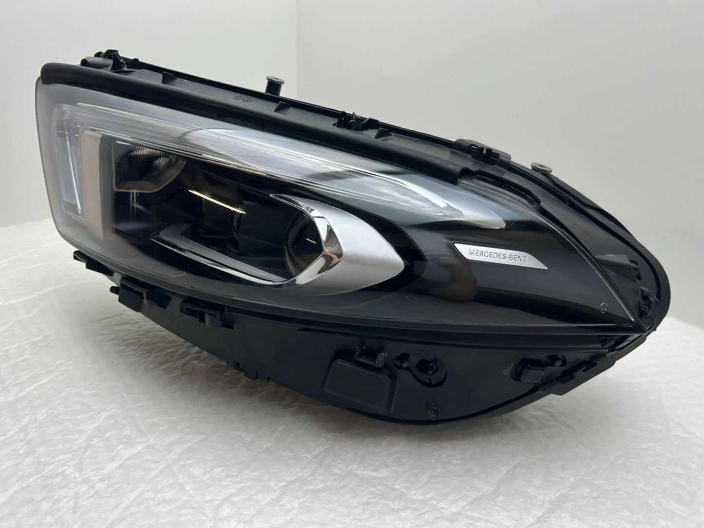 Original Mercedes W177 LED Scheinwerfer links A1779060503
