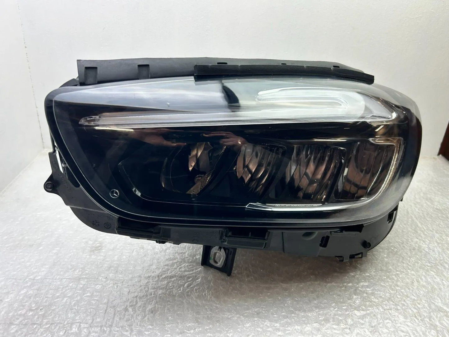 Mercedes B-Klasse W247 LED Scheinwerfer links A2479060904