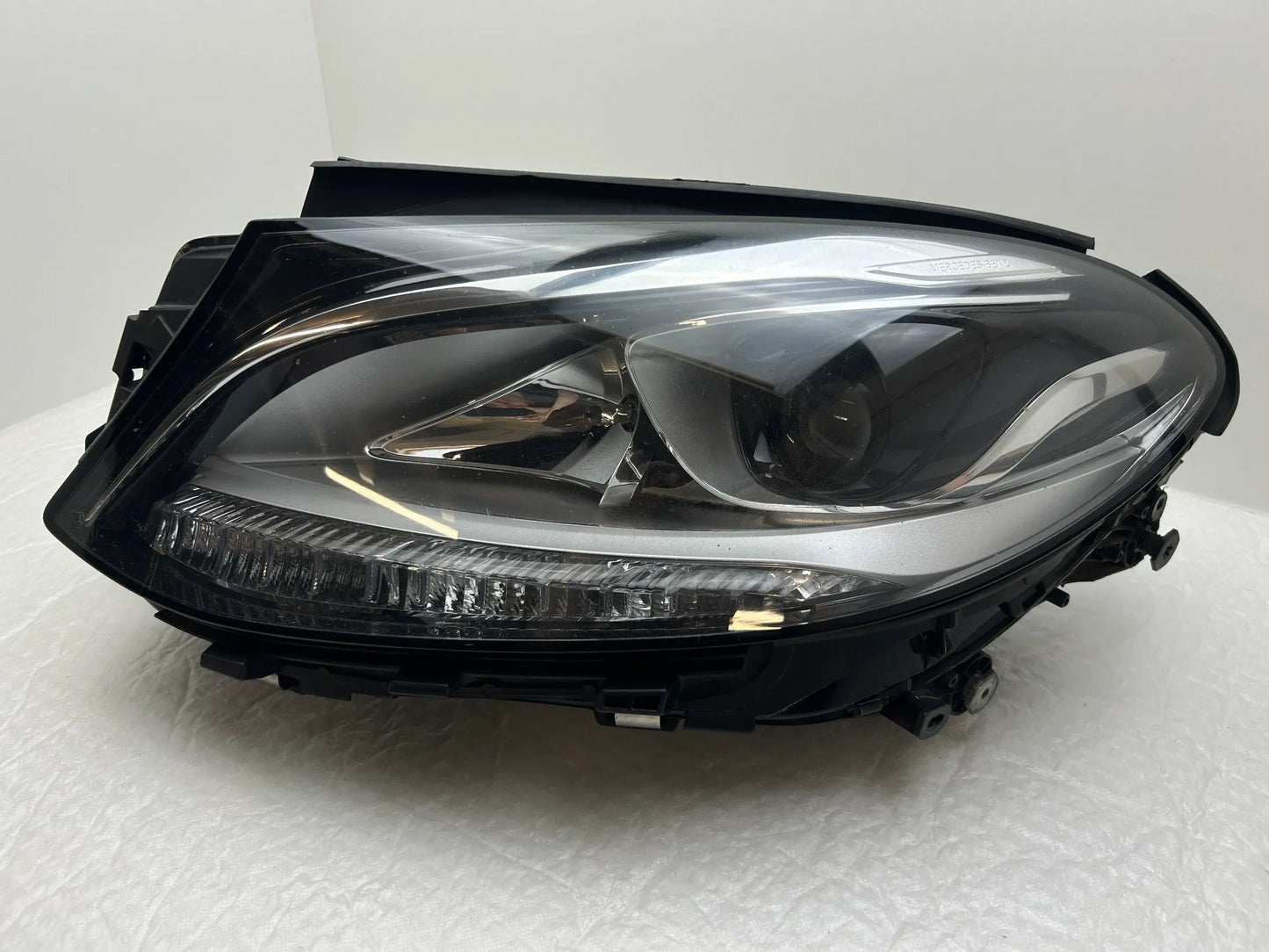 Original Mercedes GLE W166 Scheinwerfer links A1668201559