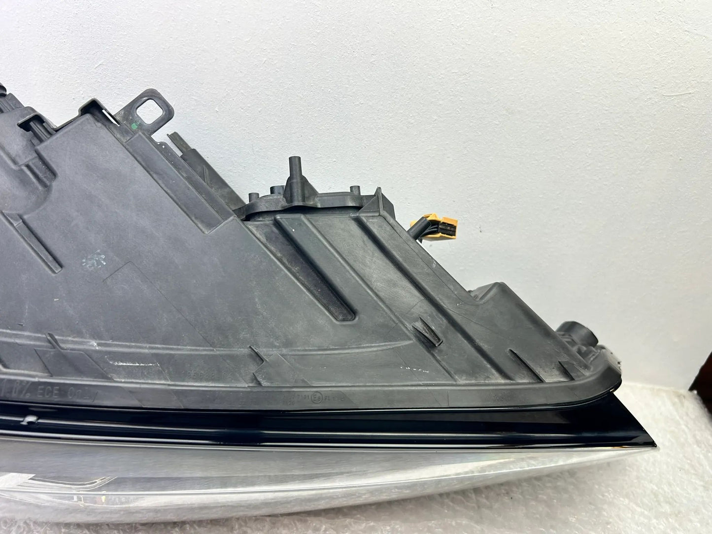 Original VW Touareg II 7P Bi-Xenon Scheinwerfer rechts 7P1941752B
