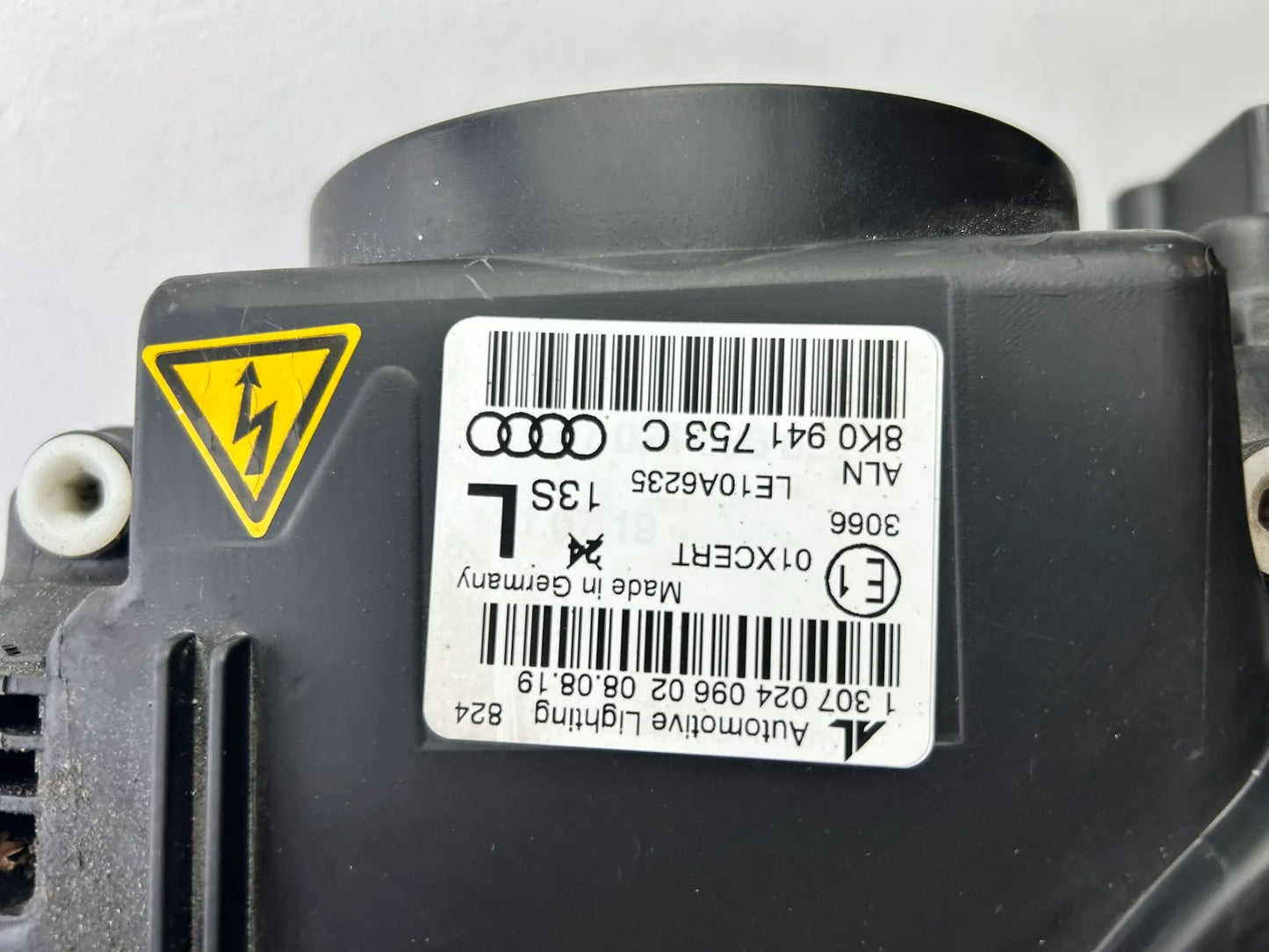Original Audi A4 B8 8K Xenon Scheinwerfer links 8K0941753C