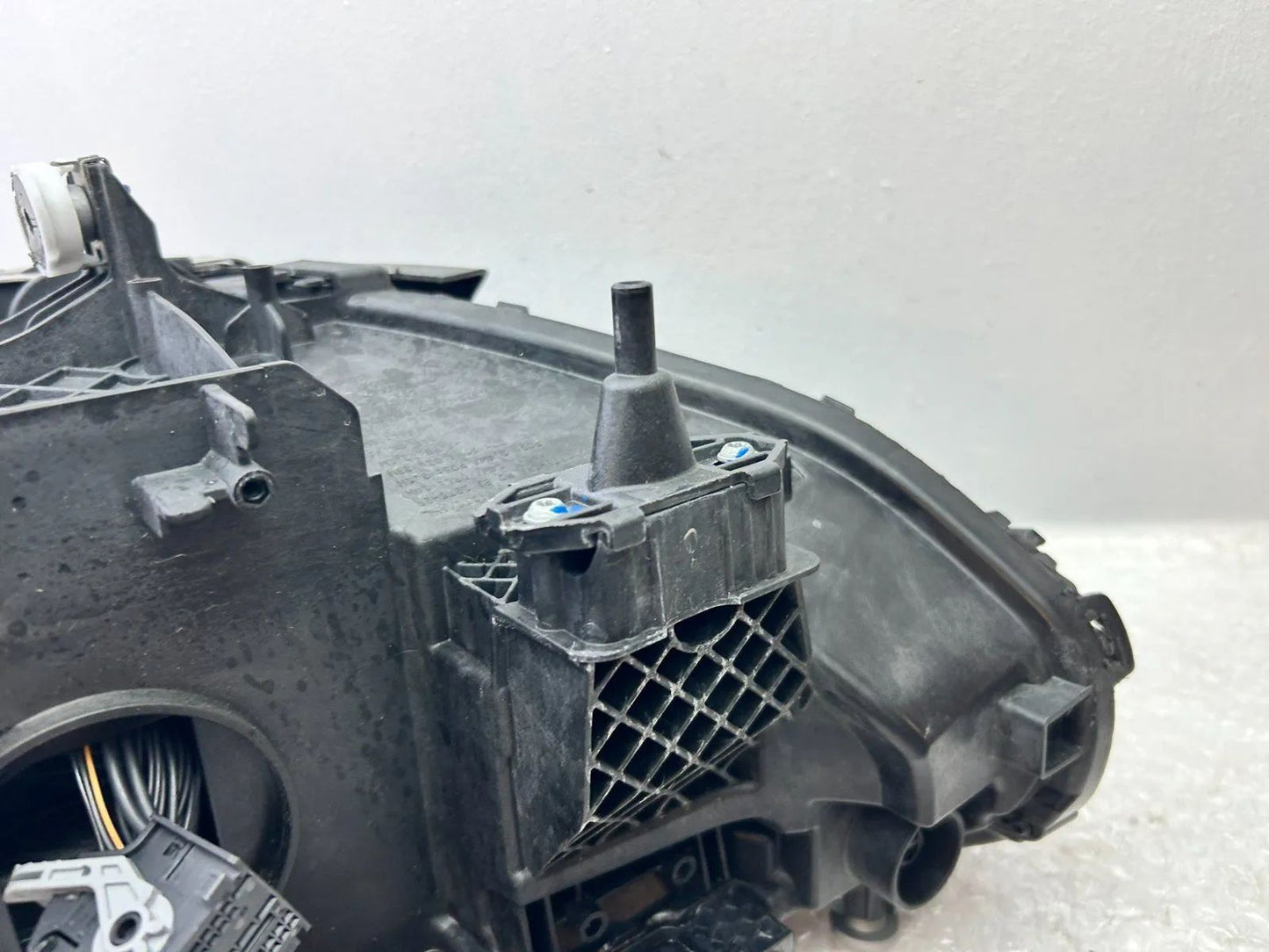BMW 2er G42 LED Scheinwerfer Frontscheinwerfer rechts 8083636