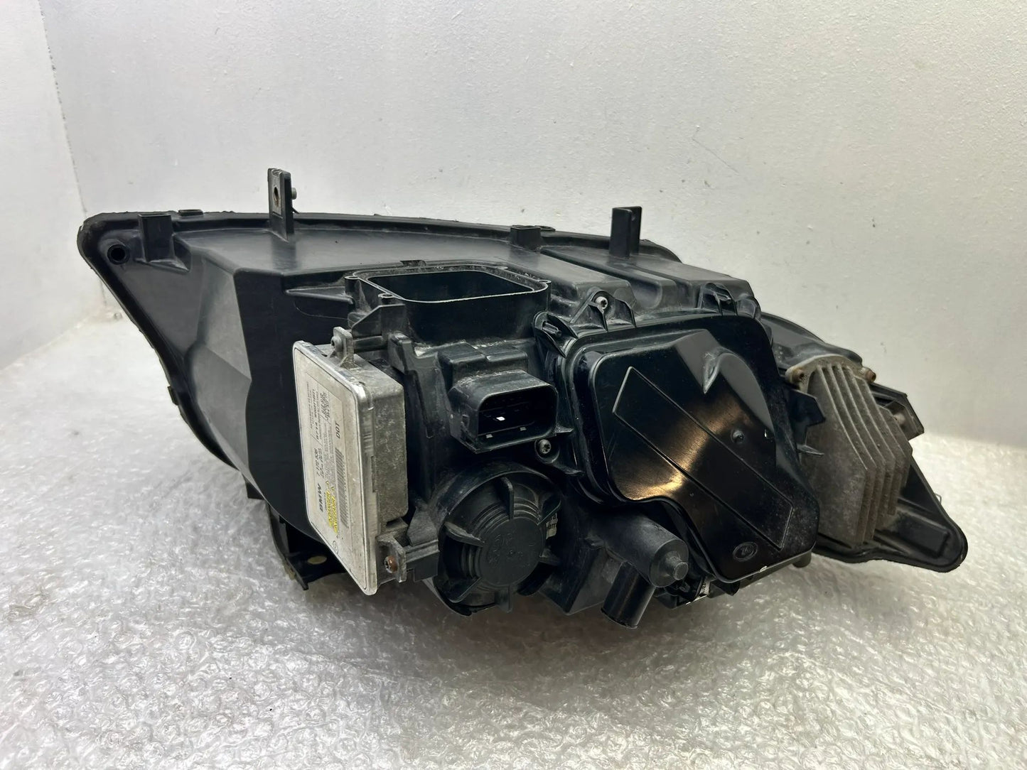 BMW E90 E91 Xenon Scheinwerfer rechts links 7202584 7202583