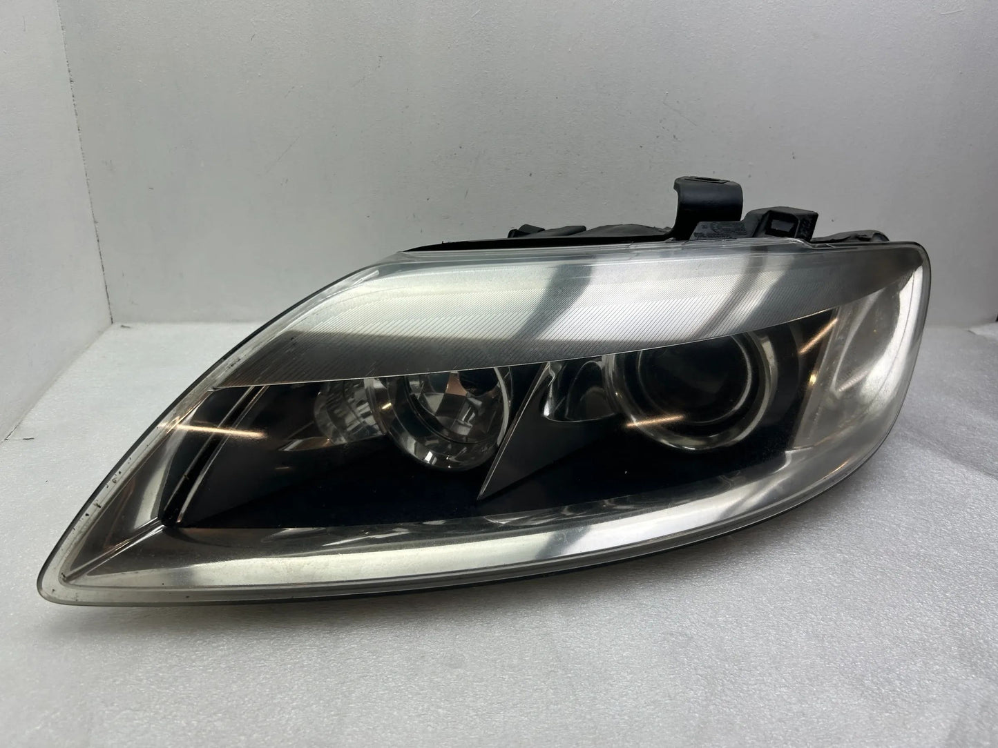 Original Audi Q7 4L Xenon Scheinwerfer links 4L0941003B