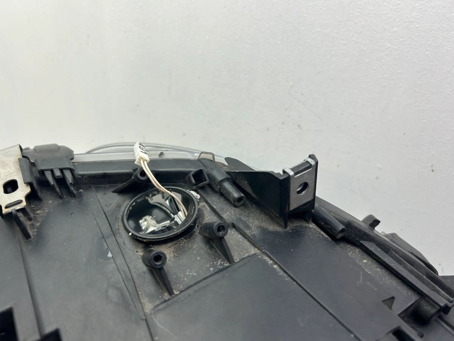 BMW 5er F10 F11 Xenon Scheinwerfer links 7271911 7203245