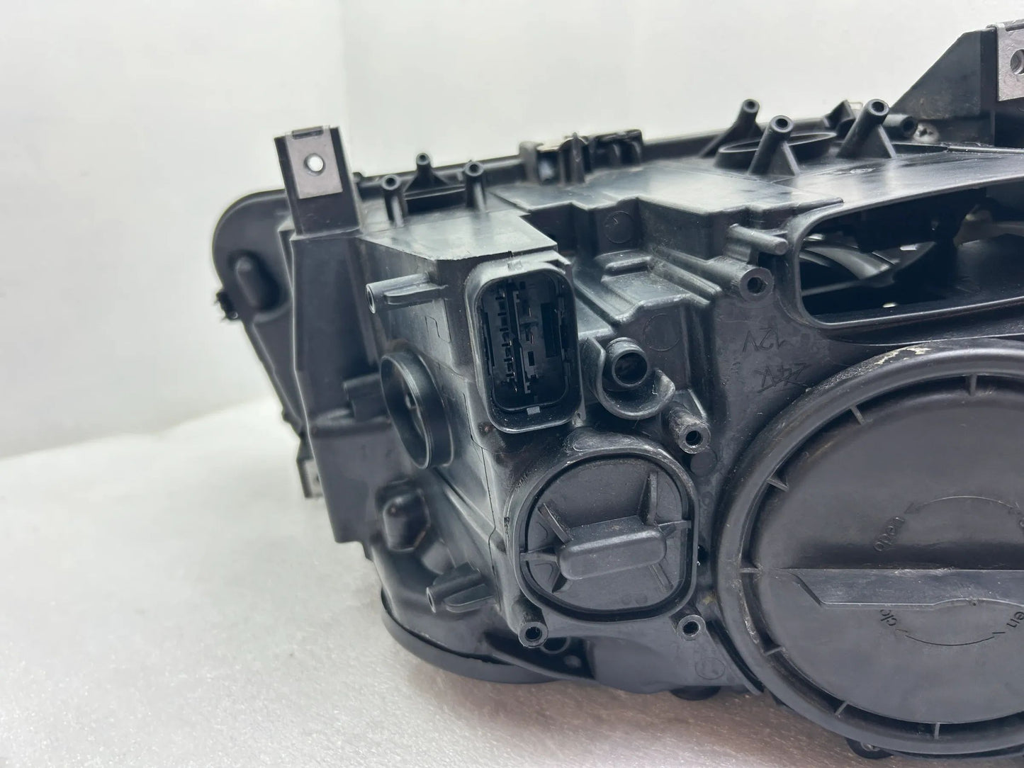 Original BMW 5er F10 F11 Xenon Scheinwerfer links 7203239