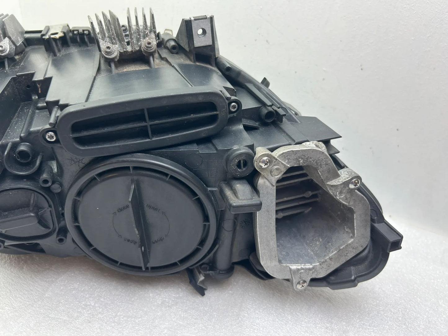 BMW 5er F10 F11 Xenon Scheinwerfer links Steuergeräte 7203251