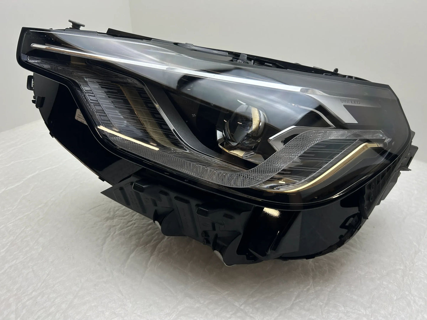 Original BMW 2er G42 Led Scheinwerfer GOLD links 5A320F3