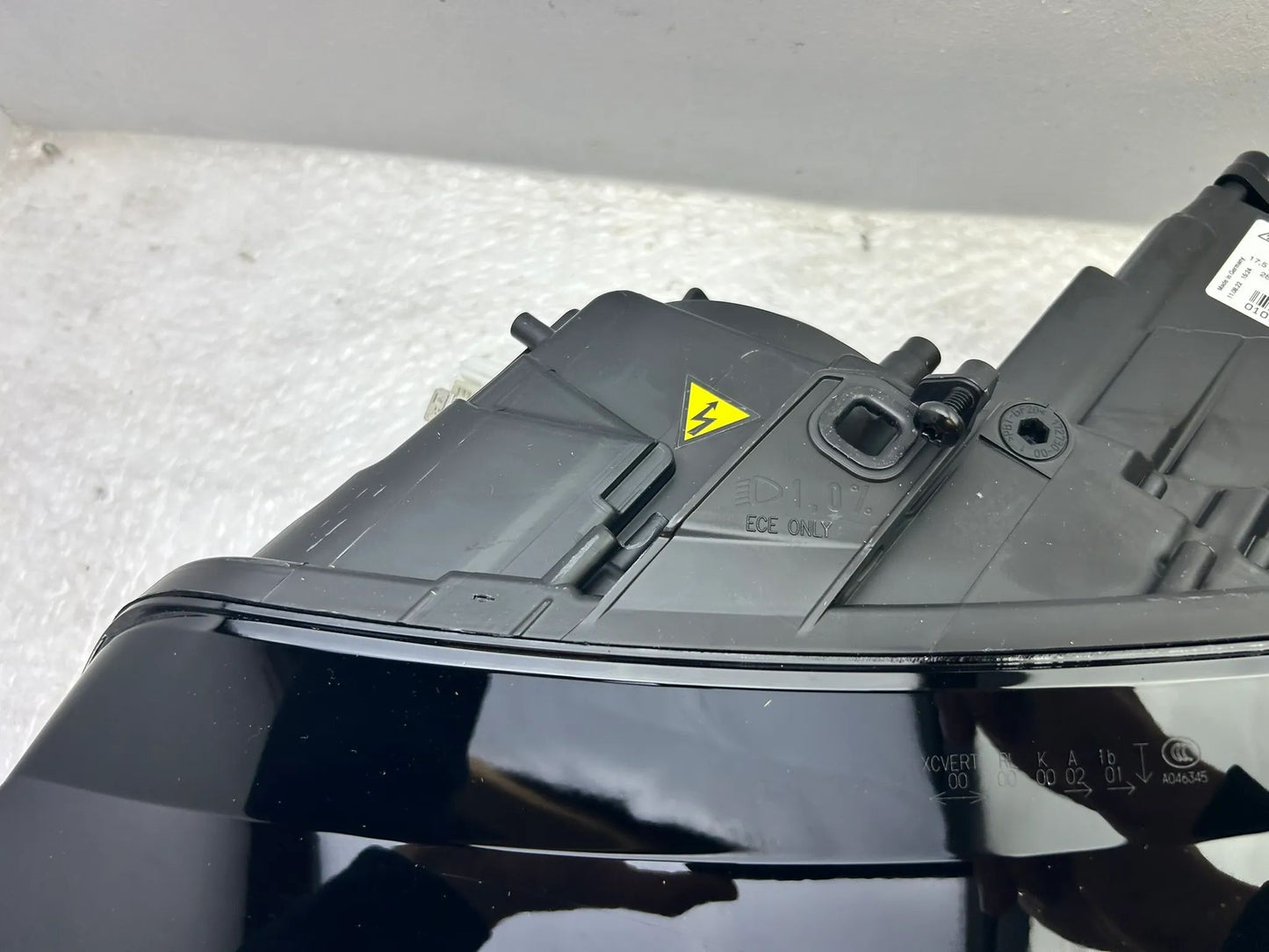 NEU Original Audi A8 4H Xenon Scheinwerfer links 4H0941029AE